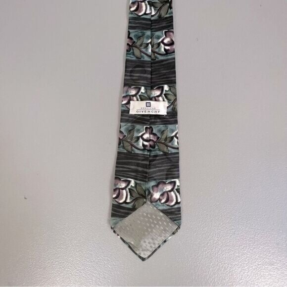 GIVENCHY MENS SILK TIE GREEN WITH FLORAL DESIGN - Picture 2 of 3
